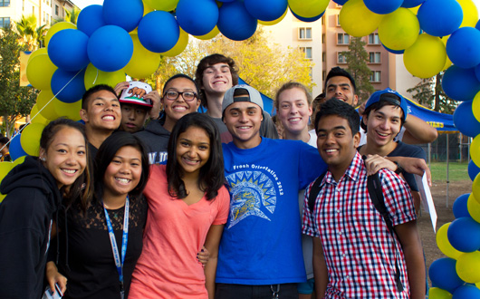 Fall 2013 Frosh and Transfer Applications Surge