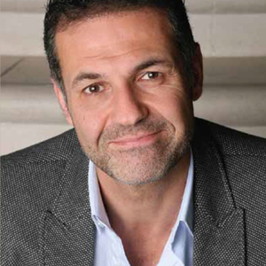Khalid Hosseini