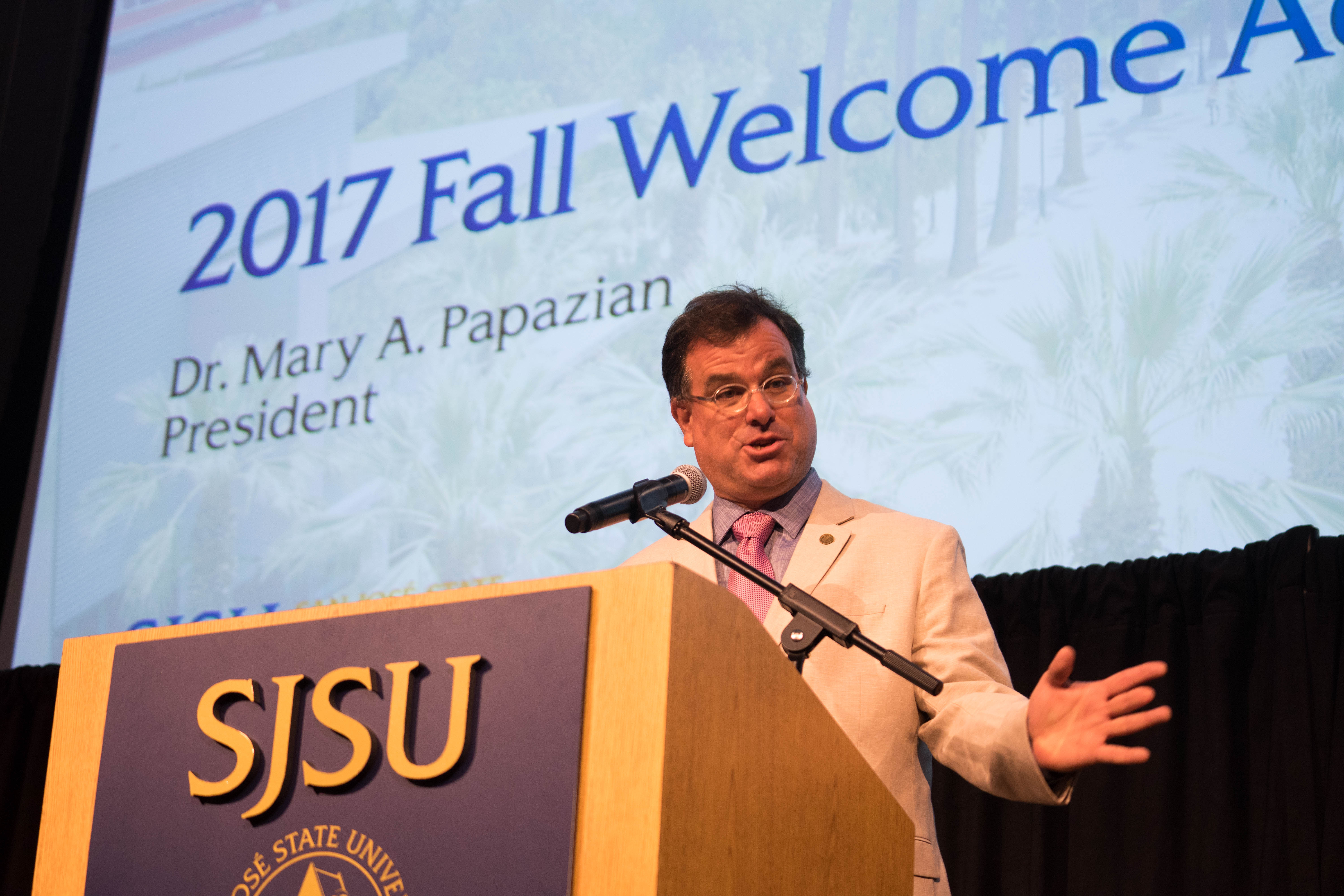 Stefan Frazier addresses faculty and students before President Papazian's Fall Welcome Address.